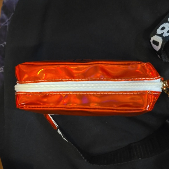 Little Beauty Red Bag - Picture 6 of 7